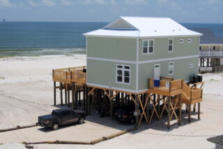 dauphin island rental beach house with 5 bedrooms and private pool