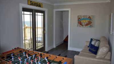 22 Game Room with Gulf-view balcony.jpg