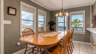 Bay Side Believer Dining Room Dauphin Island Vacation Rental