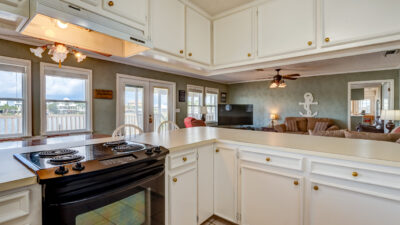 Dauphin Island Beach House Fully Equipped Kitchen
