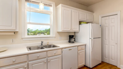 Fully Equipped Kitchen Dunes West Dauphin Island