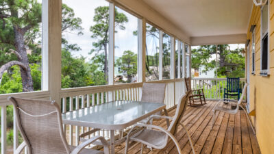Back Porch Dining Dauphin Island