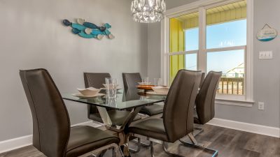 012 Transparent Sea Dining Room
