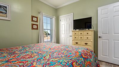 017 Mother of Pearl N Queen Bedroom with Private TV