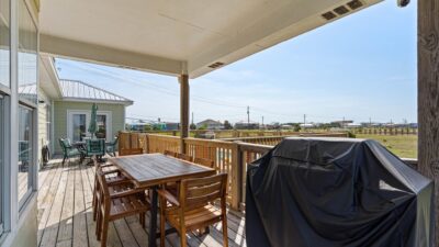 See View Haven Covered Porch with Outdoor Dinning