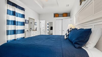 See View Haven SW King Suite with Private Bathroom