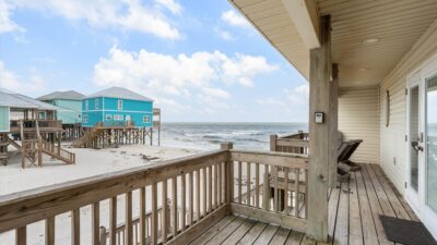 Treasure Island Front Gulf View Covered Porch